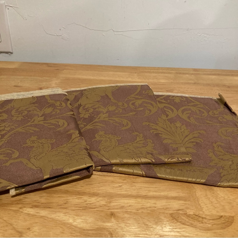 3 Griffin Damask Fabric Samples Brown Classical Remnant Memo Samples 2000s Vtg - Picture 14 of 15